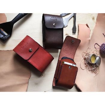 Martin Vozniak - Ruční, zakázková výroba https://www.facebook.com/HMLeatherGoods/ Martin Vozniak - Ruční, zakázková výroba https://www.facebook.com/HMLeatherGoods/